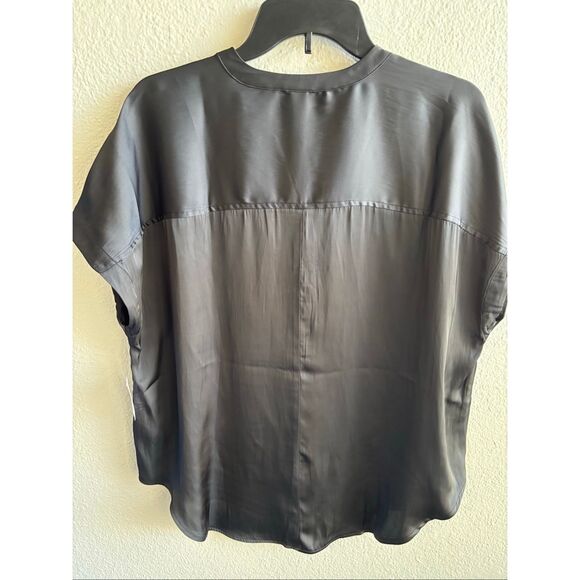 ❤️Old Navy Short Sleeve Bouse - Picture 4 of 6